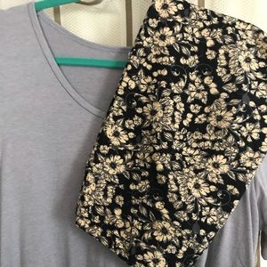 Leggings & Perfect T Set